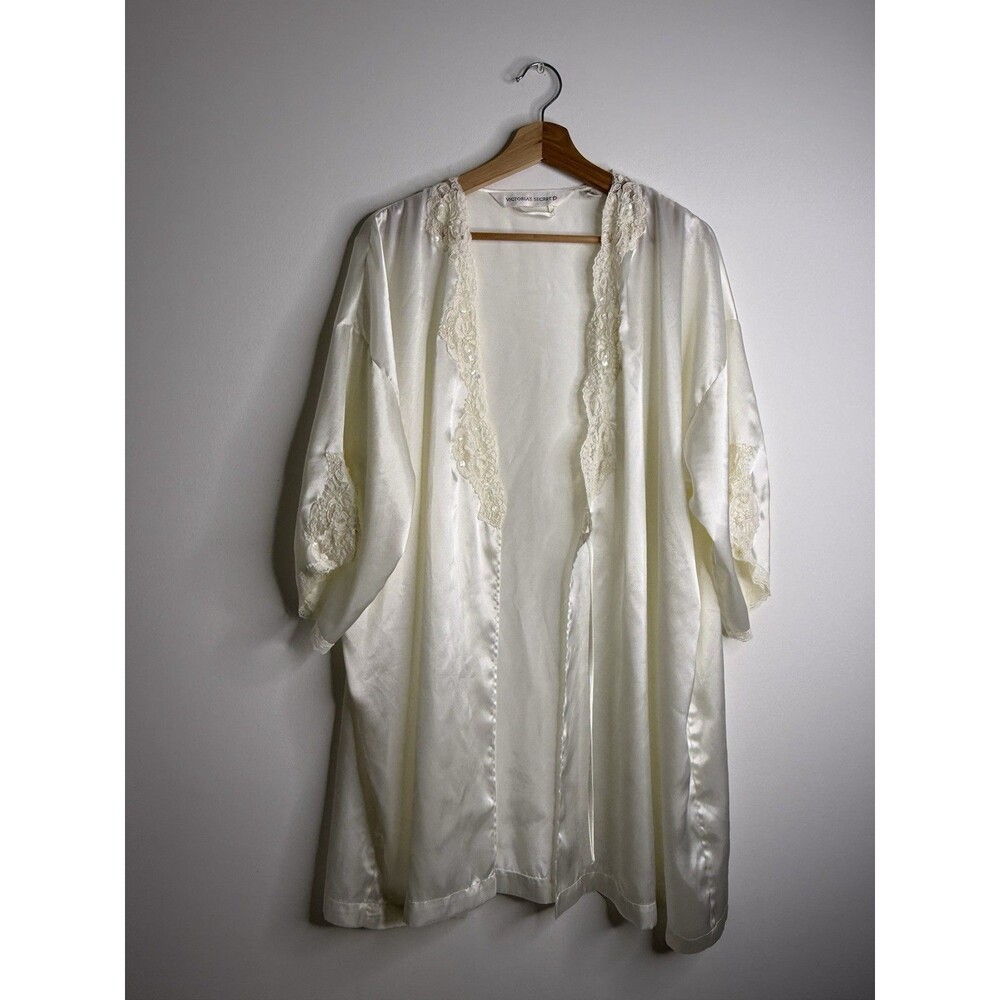 Victoria’s Secret Ivory Satin Lace Trim Robe Kimono Sleepwear OS Lingerie